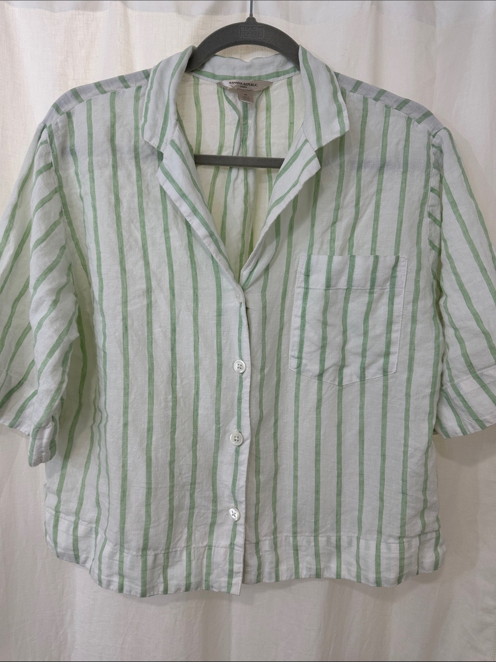 Banana Republic Linen White and Light Green Striped Button-Up Blouse